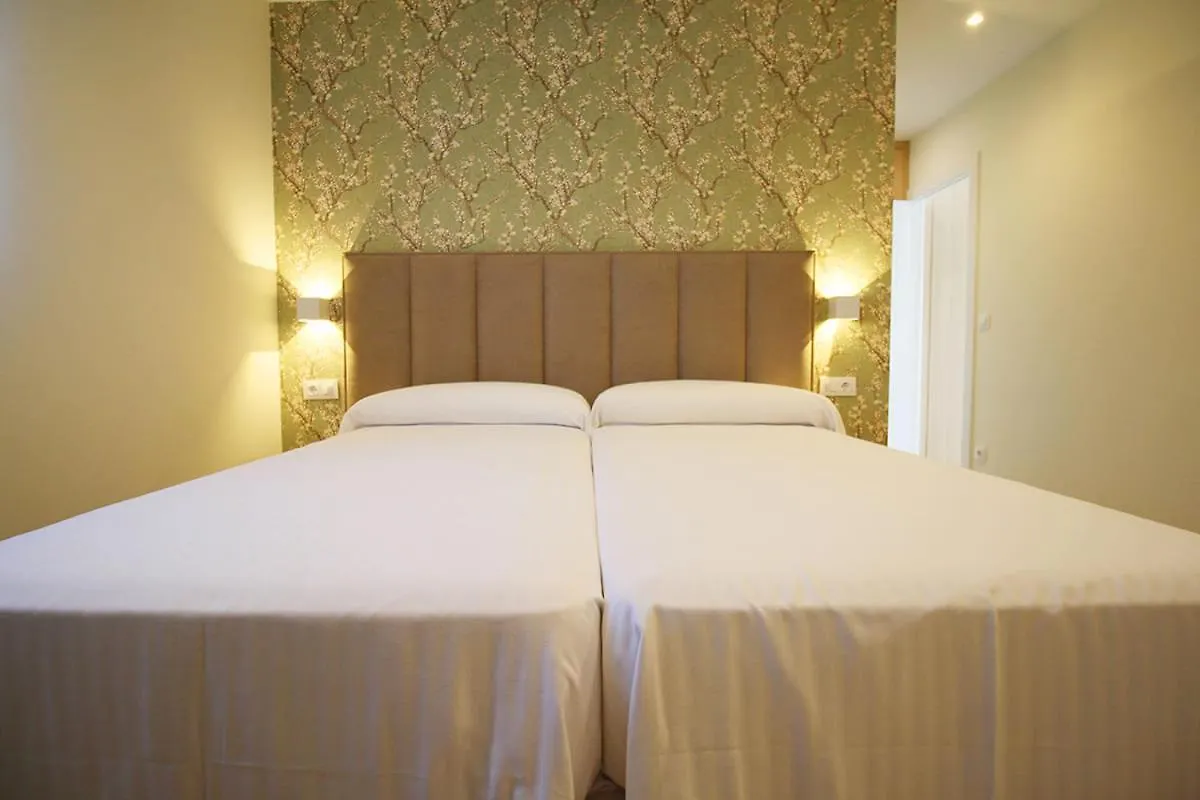 Apartamentos Adarzo Santander Apartment